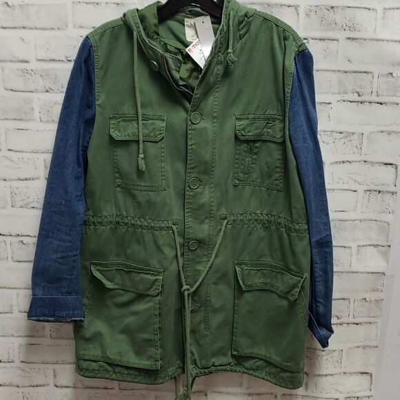 La hearts jacket - Picture 1 of 3